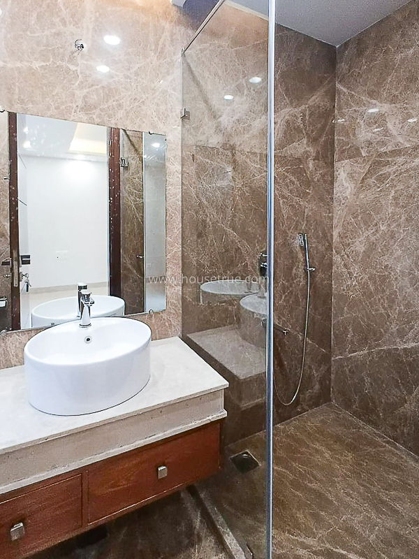 4 BHK Flat For Rent in Greater Kailash Part 1