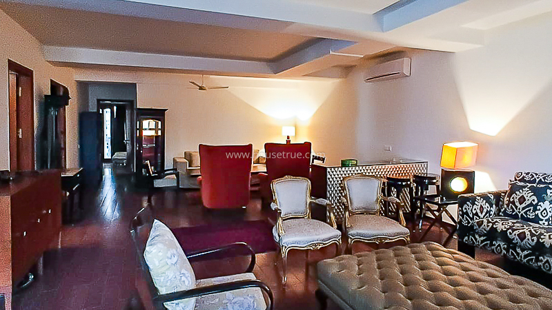 2 BHK Flat For Rent in Defence Colony