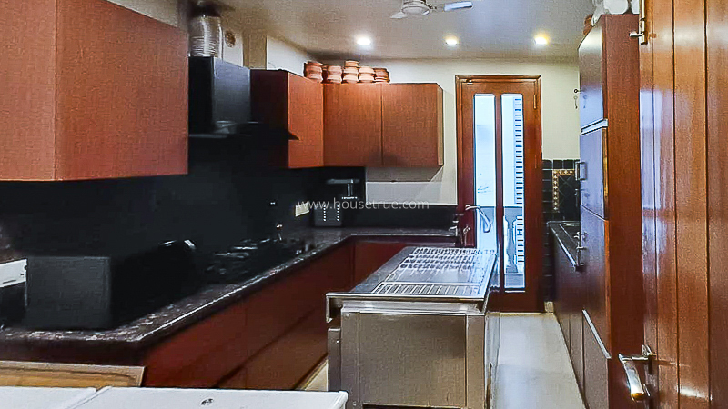 2 BHK Flat For Rent in Defence Colony