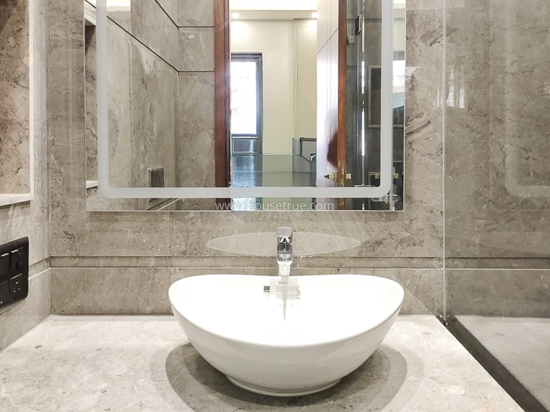 3 BHK Builder Floor For Rent in Safdarjung Enclave