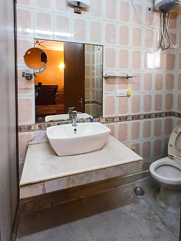 3 BHK Flat For Rent in Greater Kailash Part 2