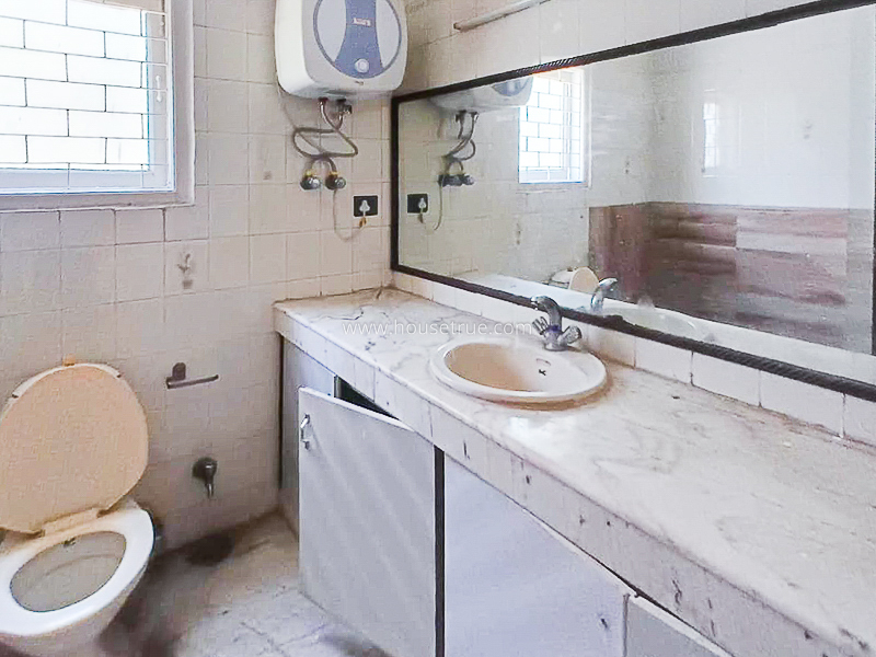 4 BHK Flat For Rent in Greater Kailash Part 2