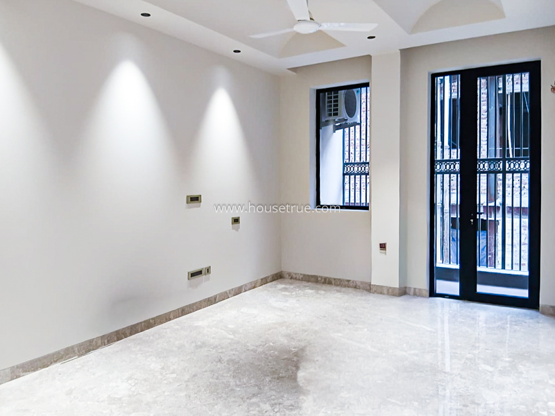 3 BHK Builder Floor For Rent in Defence Colony
