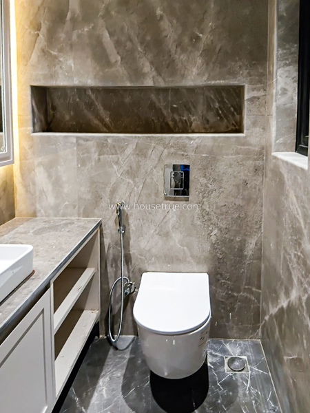 3 BHK Builder Floor For Rent in Defence Colony