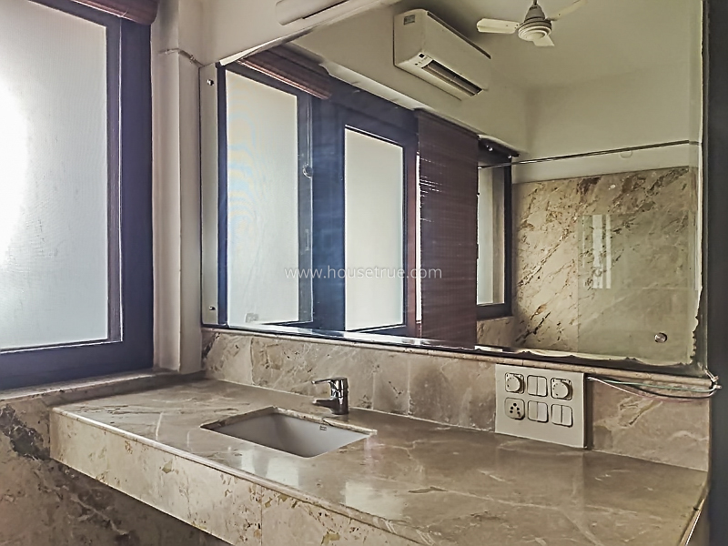 4 BHK Duplex For Rent in Shanti Niketan