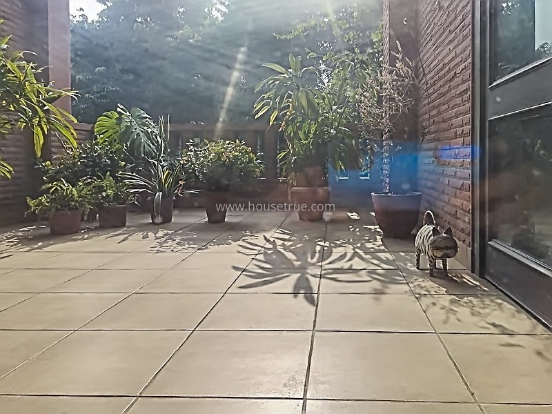 4 BHK Duplex For Rent in Shanti Niketan