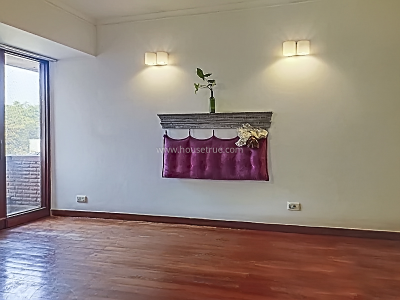 4 BHK Duplex For Rent in Shanti Niketan