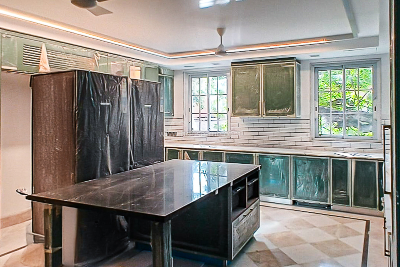 4 BHK Flat For Rent in Hailey Road