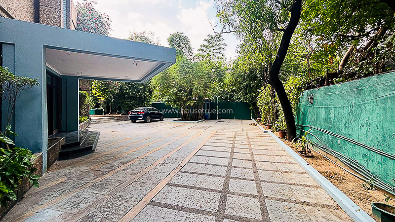 6 BHK House For Rent in Chanakyapuri