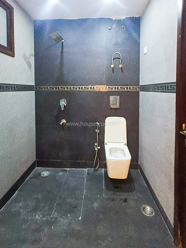 3 BHK Flat For Rent in Greater Kailash Part 1