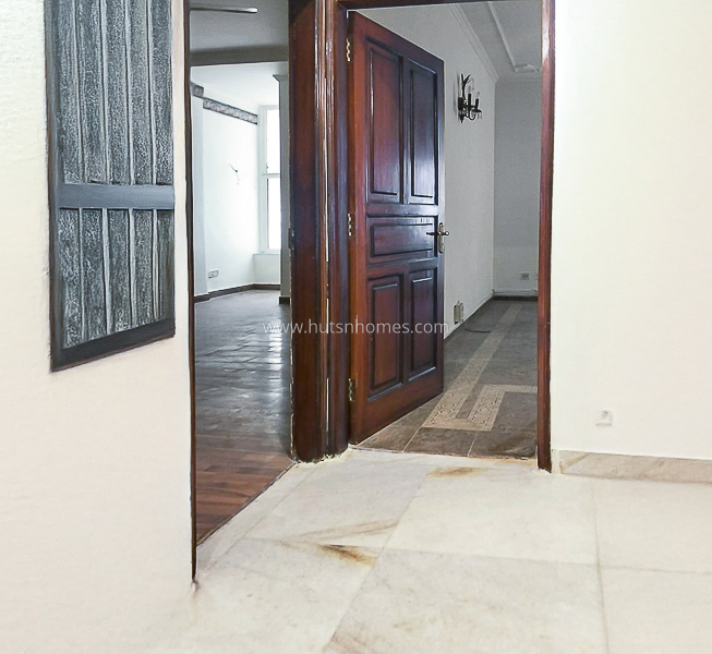 4 BHK Flat For Rent in Greater Kailash Part 2