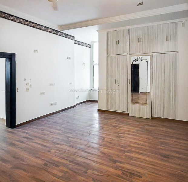 4 BHK Flat For Rent in Greater Kailash Part 2