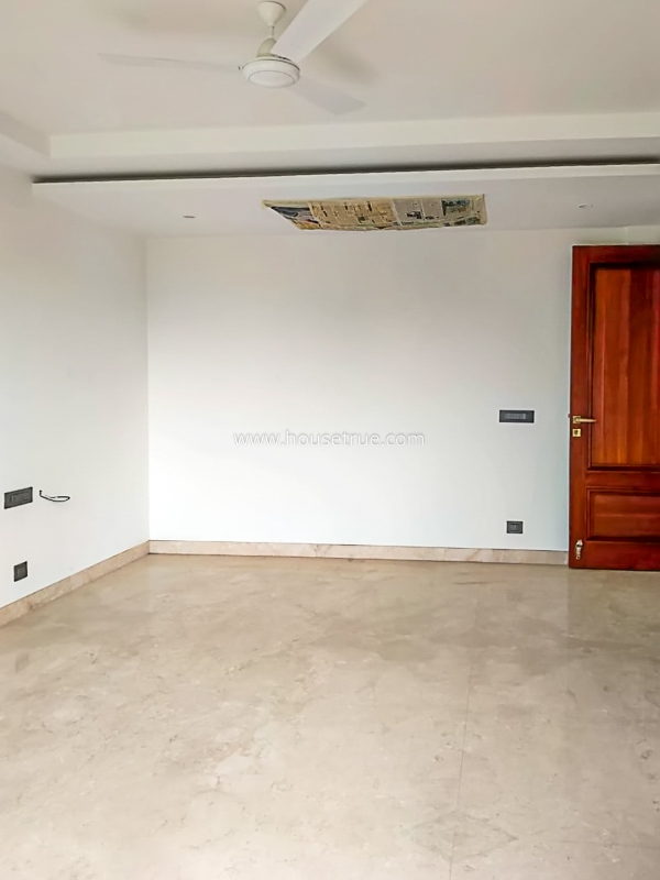 3 BHK Builder Floor For Rent in Chanakyapuri