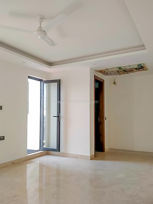 3 BHK Builder Floor For Rent in Chanakyapuri
