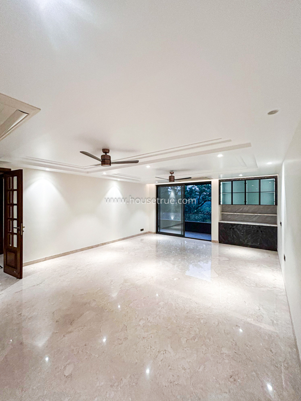 3 BHK Builder Floor For Rent in Chanakyapuri