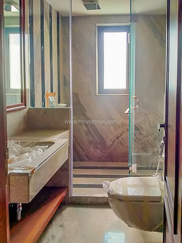 3 BHK Builder Floor For Rent in Chanakyapuri