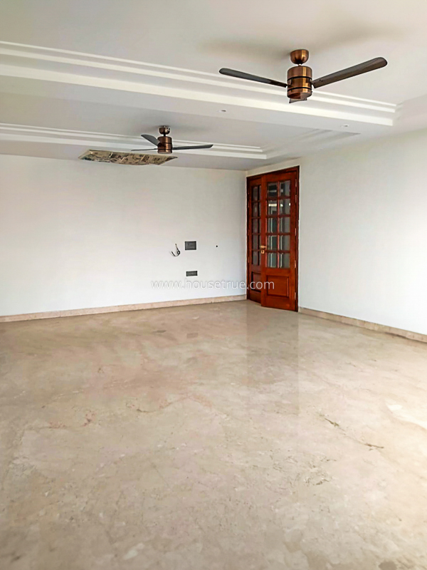 3 BHK Builder Floor For Rent in Chanakyapuri