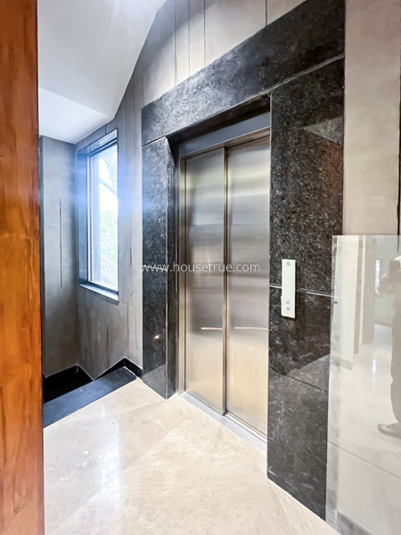 3 BHK Flat For Rent in Safdarjung Enclave