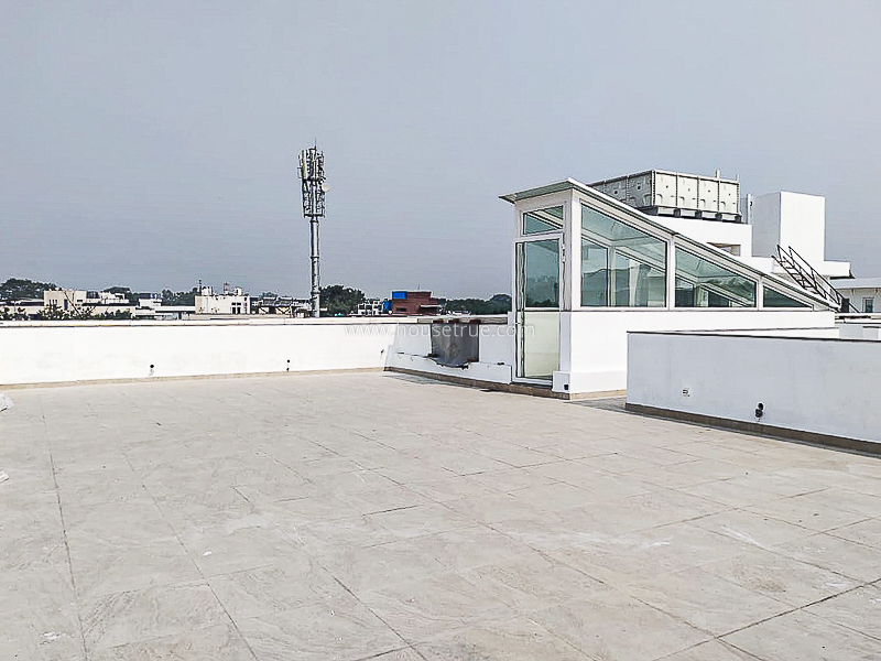 4 BHK Duplex For Rent in Shanti Niketan