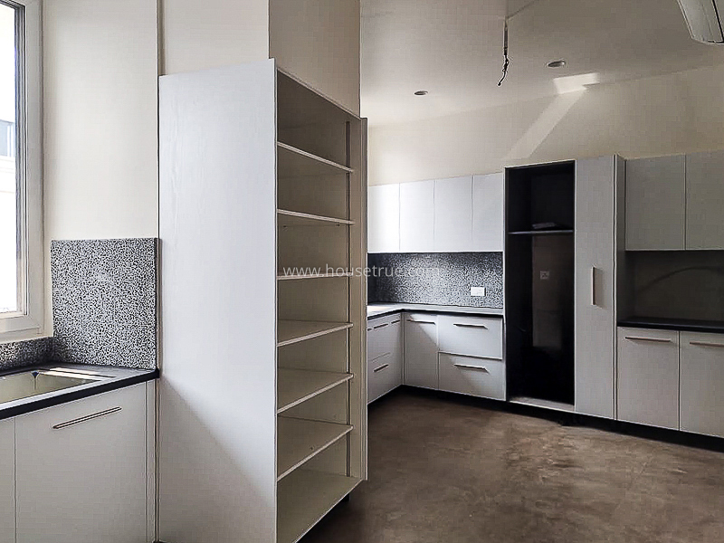 4 BHK Duplex For Rent in Shanti Niketan