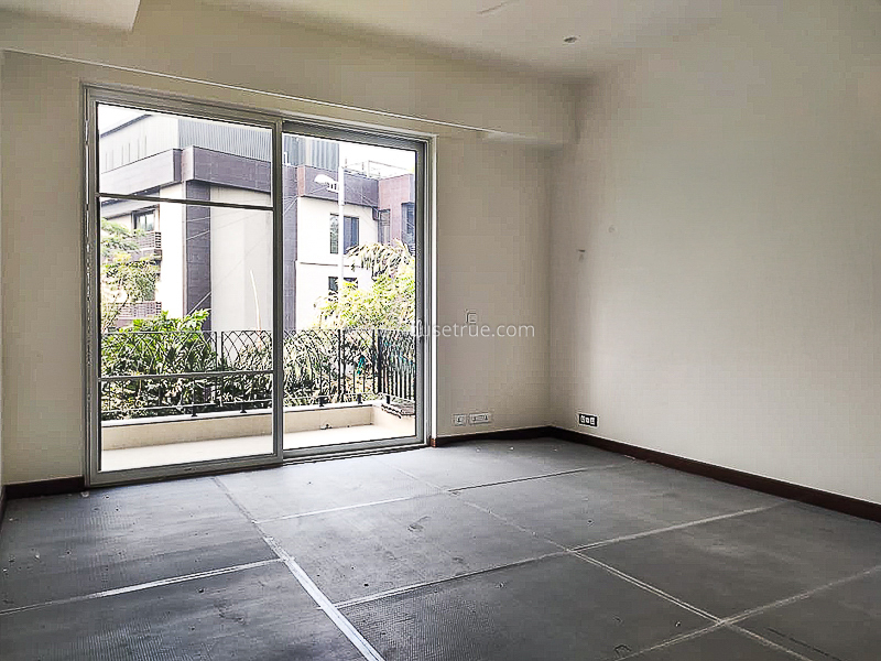 4 BHK Duplex For Rent in Shanti Niketan