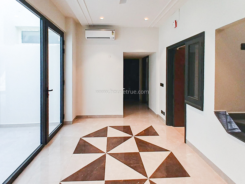 3 BHK Flat For Rent in Greater Kailash Part 2