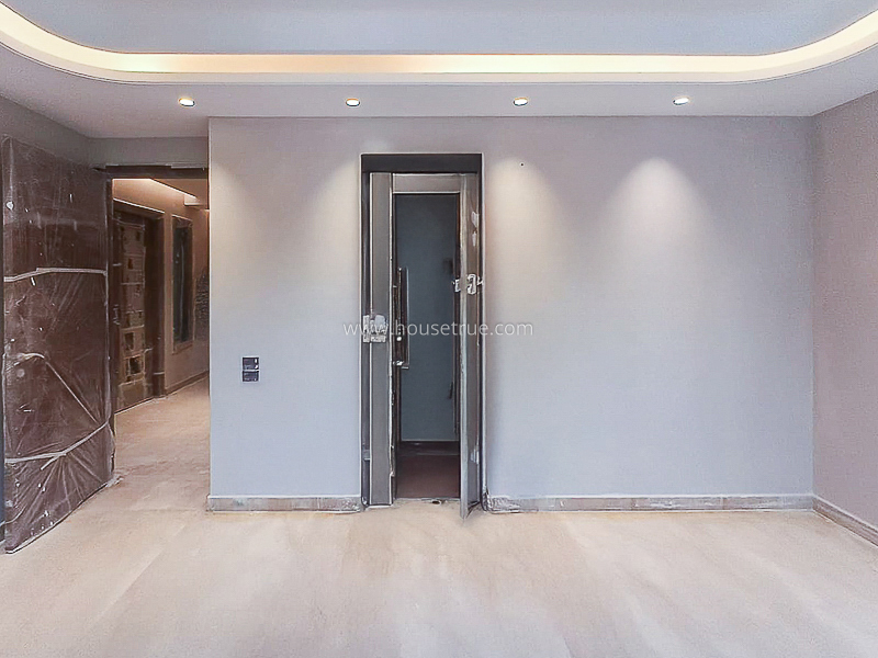 4 BHK Flat For Sale in Greater Kailash Part 2