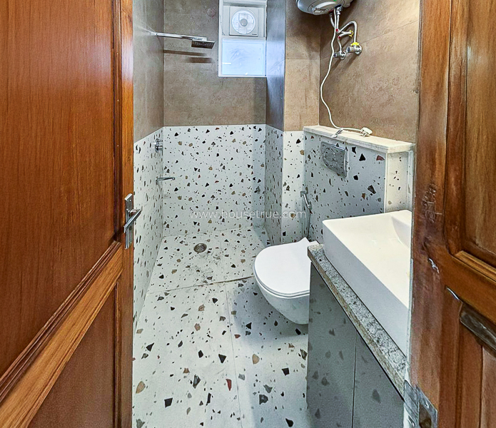 3 BHK Flat For Sale in Greater Kailash Part 1