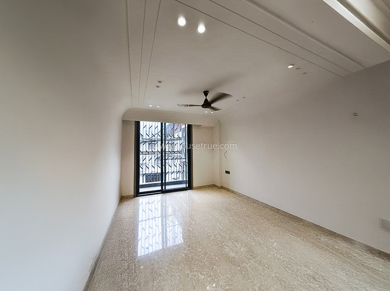 3 BHK Builder Floor For Rent in Sarvapriya Vihar