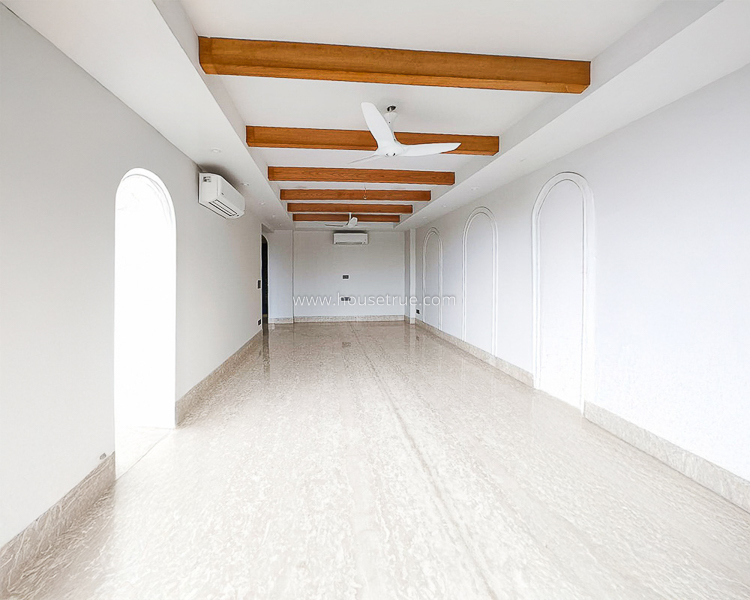 3 BHK Builder Floor For Rent in Sarvapriya Vihar