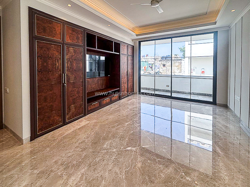 4 BHK Builder Floor For Rent in Vasant Vihar