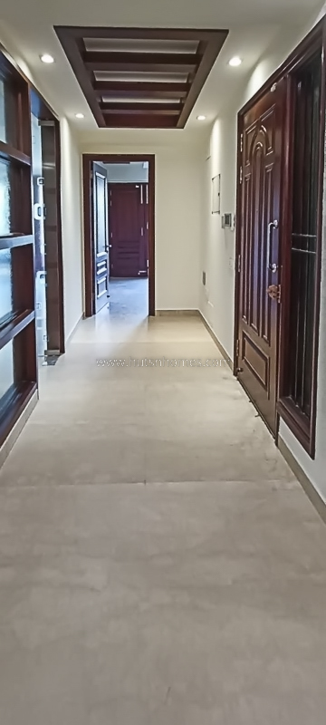 3 BHK Flat For Rent in Defence Colony