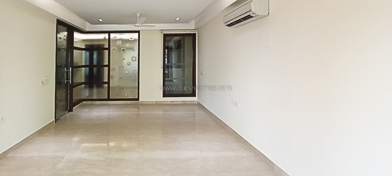 3 BHK Flat For Rent in Defence Colony