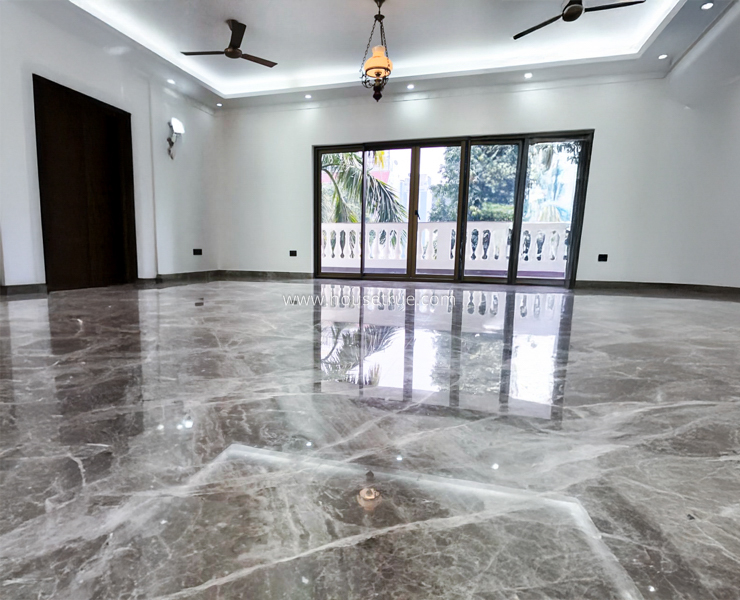 4 BHK Flat For Rent in Vasant Vihar