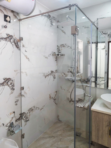 4 BHK Flat For Rent in Vasant Vihar