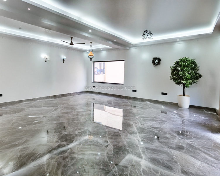 4 BHK Flat For Rent in Vasant Vihar