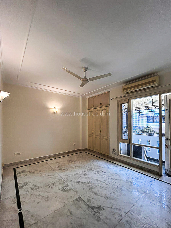 4 BHK Flat For Rent in Greater Kailash Part 1