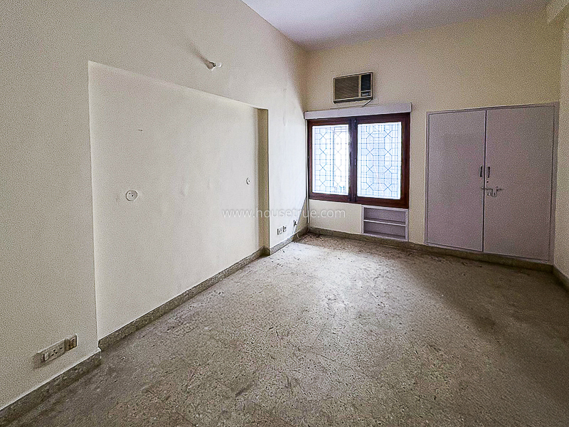 4 BHK Flat For Rent in Greater Kailash Part 1