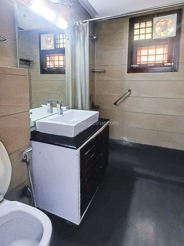 4 BHK Flat For Rent in Greater Kailash Part 1