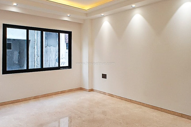 3 BHK Flat For Rent in Defence Colony