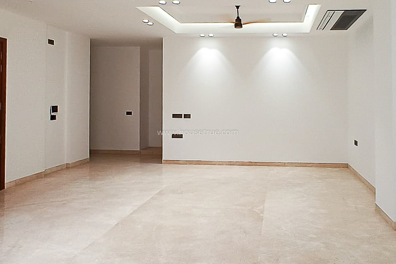 3 BHK Flat For Rent in Defence Colony