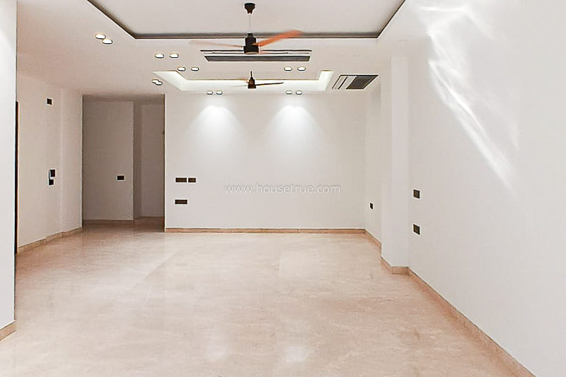 3 BHK Flat For Rent in Defence Colony