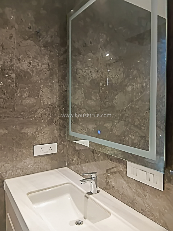 4 BHK Builder Floor For Rent in Chirag Enclave