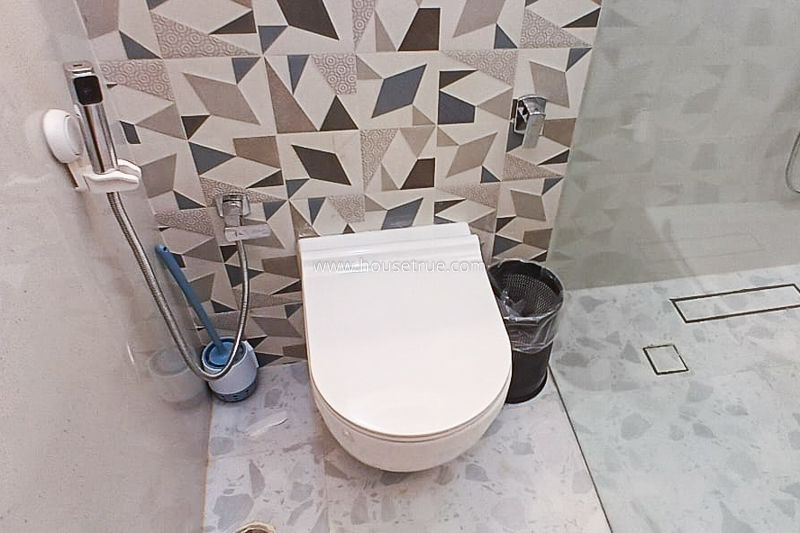 3 BHK Flat For Rent in Defence Colony