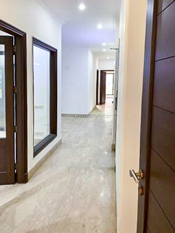 3 BHK Flat For Rent in Navjeevan Vihar