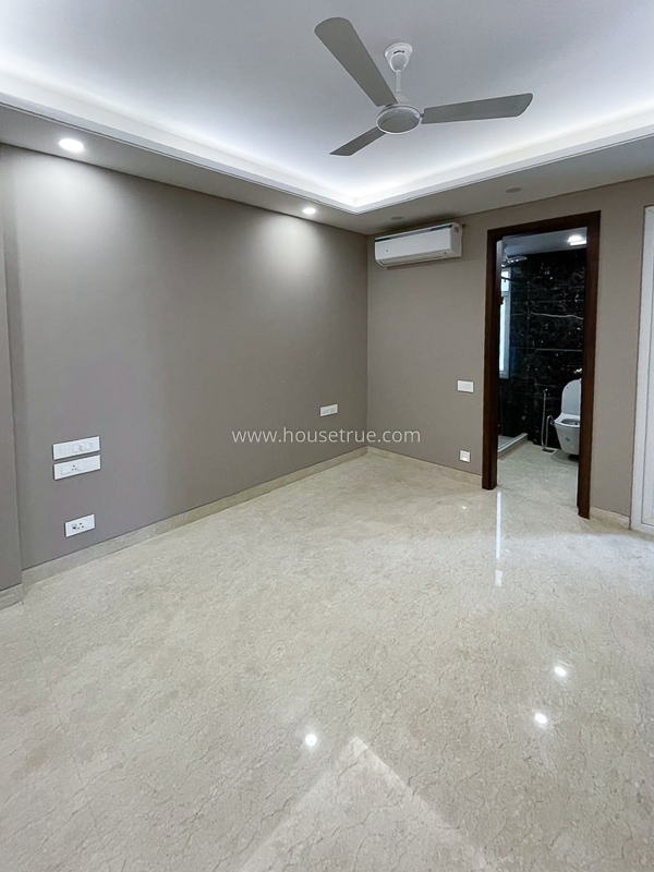3 BHK Builder Floor For Rent in Safdarjung Development Area
