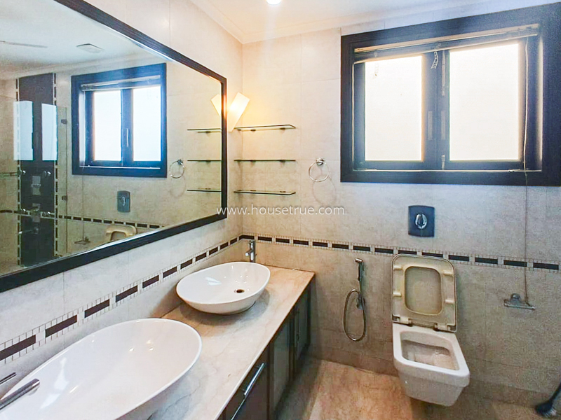 4 BHK Flat For Rent in Greater Kailash Part 2