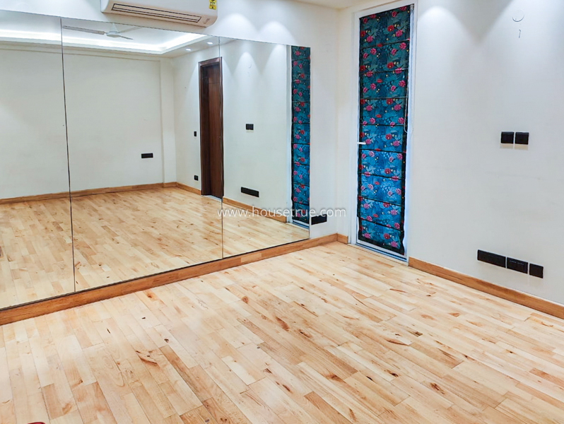 4 BHK Duplex For Rent in Gulmohar Park