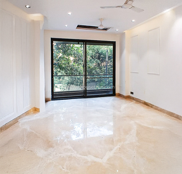 4 BHK Flat For Rent in Jangpura Extension