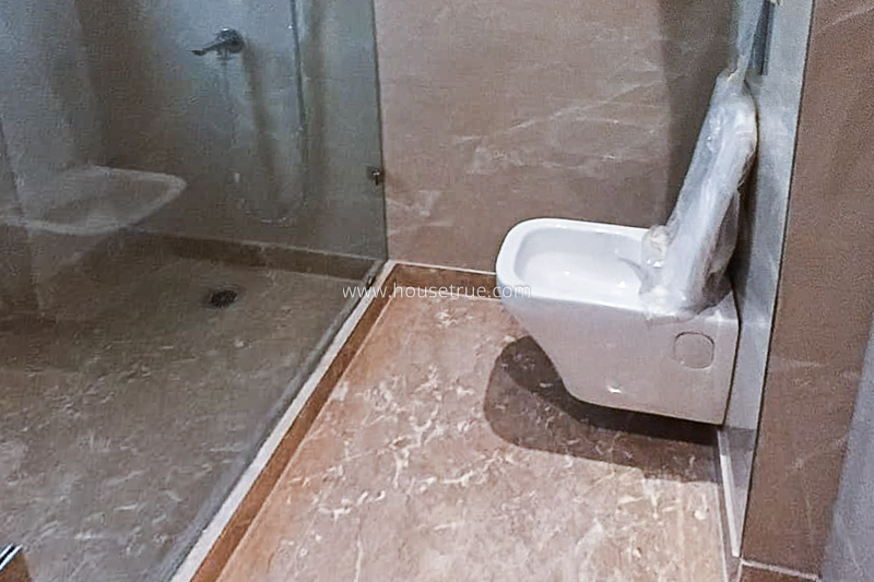 4 BHK Flat For Rent in Jangpura Extension